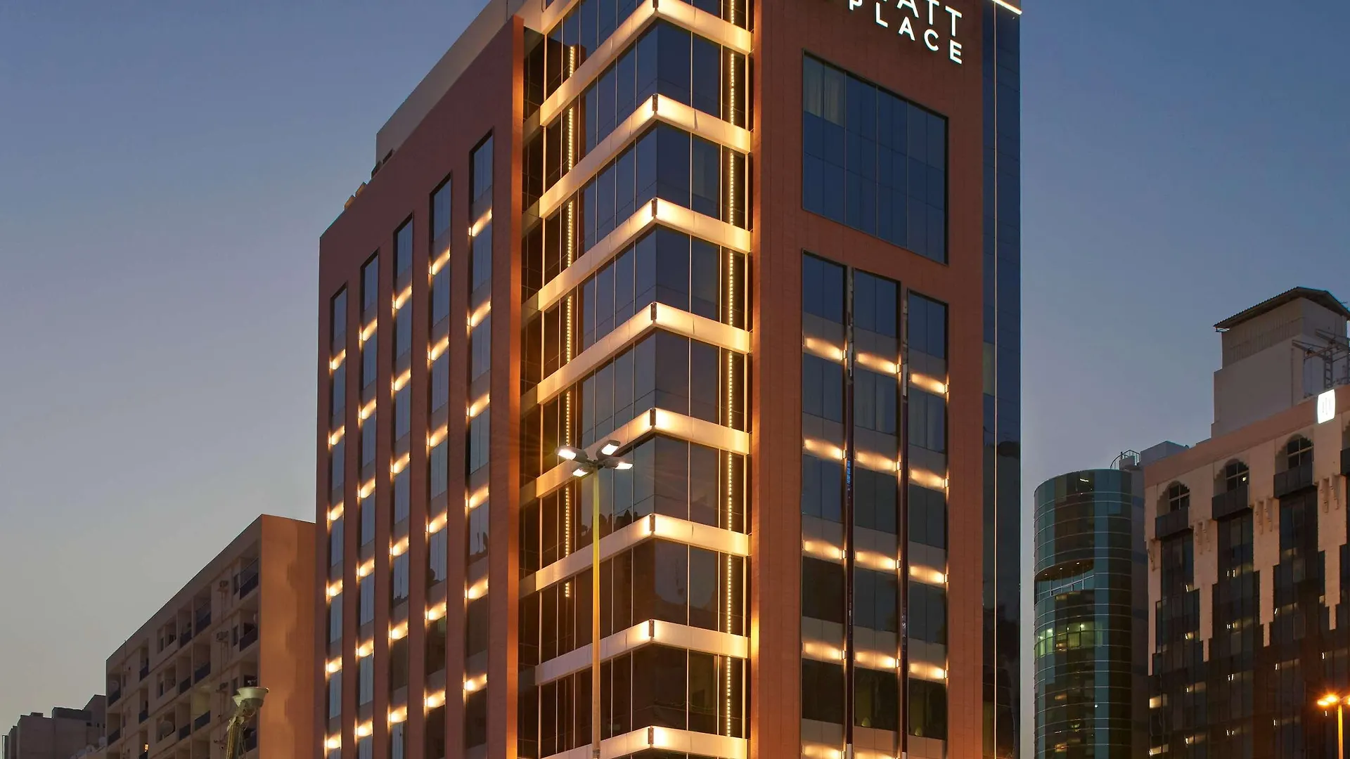Szálloda Hyatt Place Dubai Baniyas Square