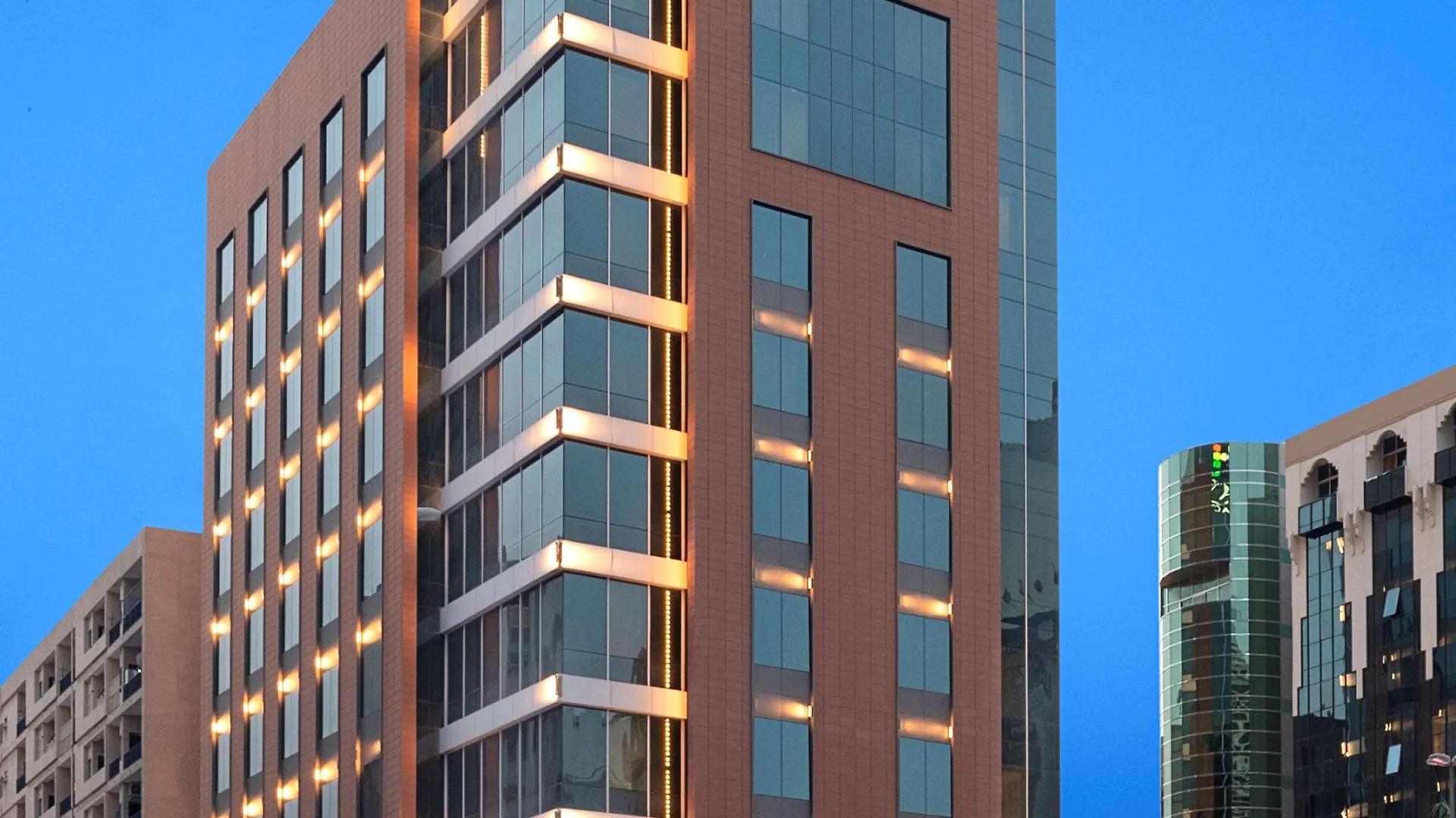 Hyatt Place Dubai Baniyas Square location