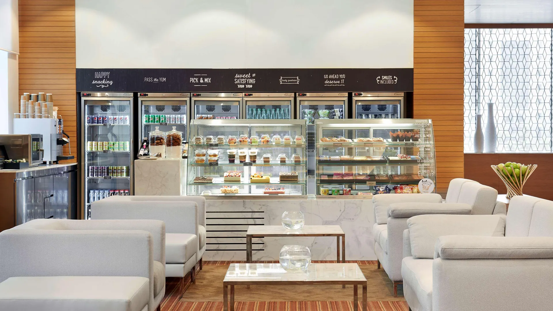 Hyatt Place Dubai Baniyas Square Hotel