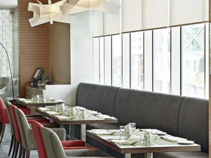 Hyatt Place Dubai Baniyas Square Hotel