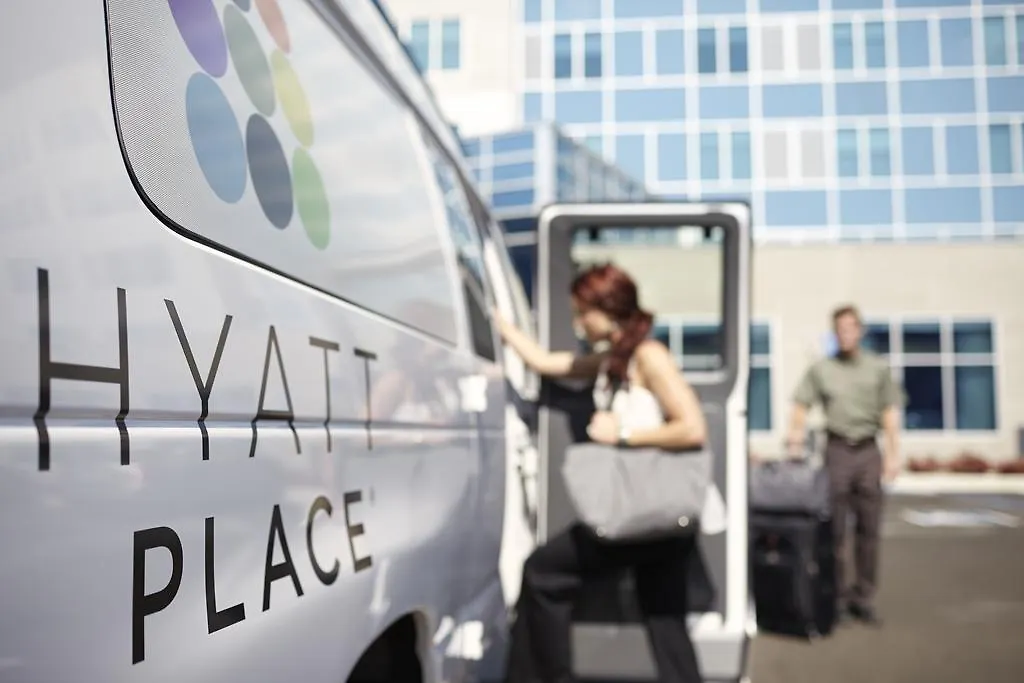 Hotel Hyatt Place Dubai Baniyas Square
