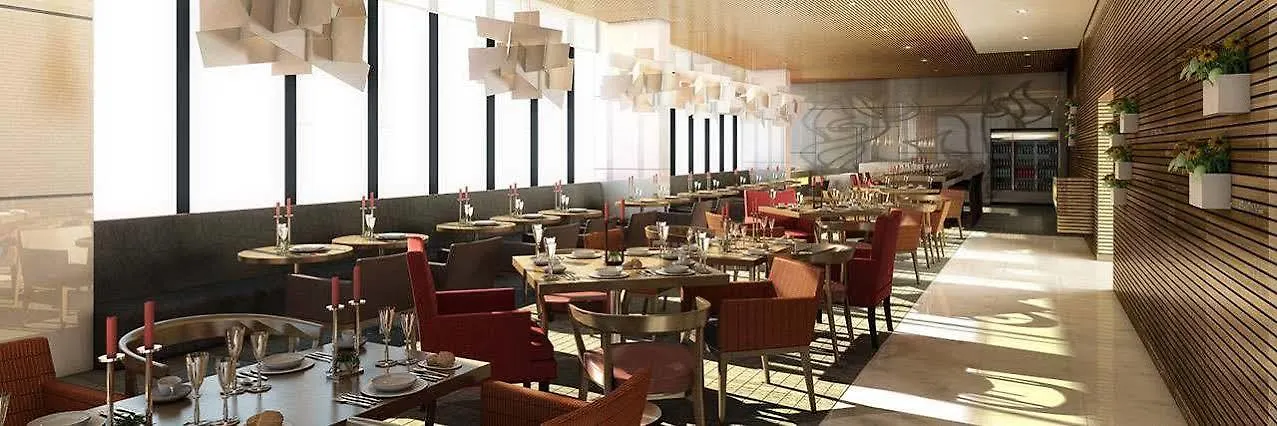 Hyatt Place Dubai Baniyas Square